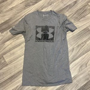 Under Armour T Shirt